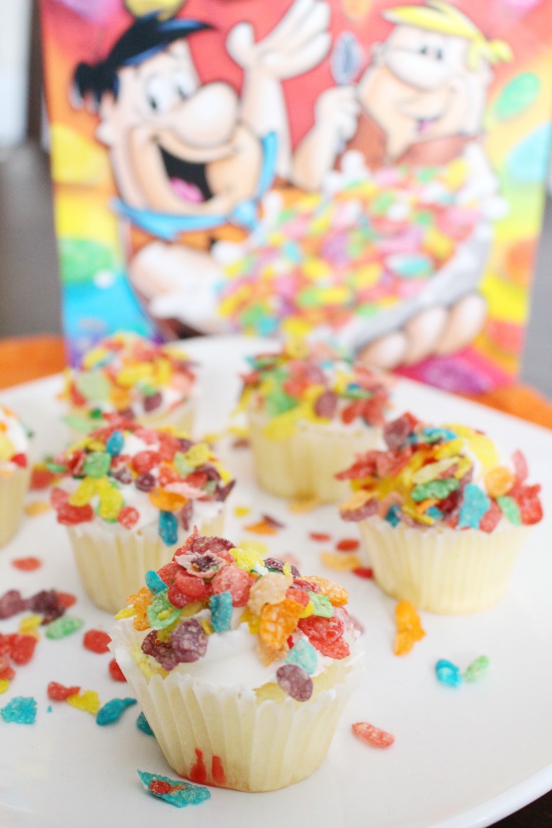 Fruity Pebbles Cupcakes