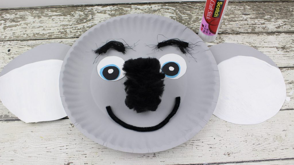Buster Moon Paper Plate Craft