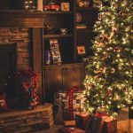How to Decorate Your House for the Festive Season